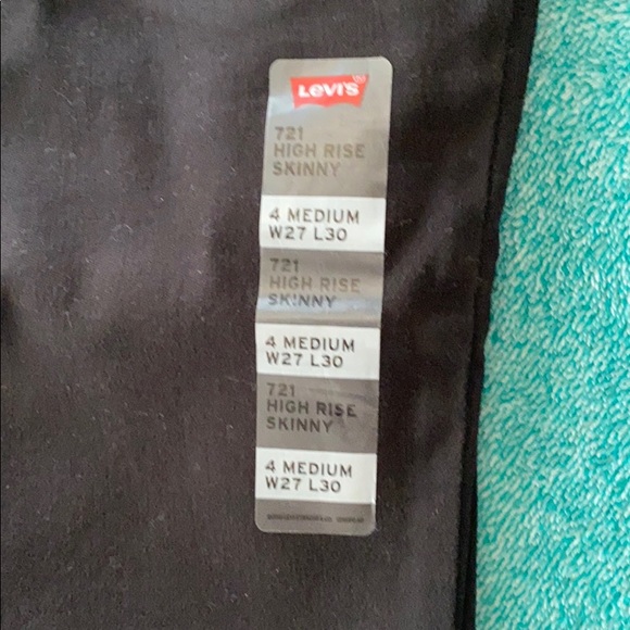 Levi high rise skinny jeans NWT size 27 - Picture 4 of 7